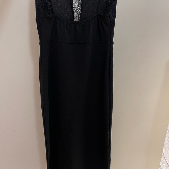 Zara - Picture 6 of 7